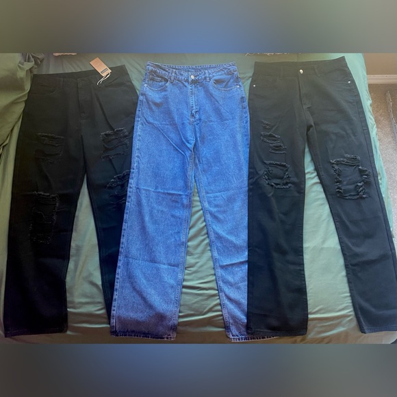 Bundle of 3 pairs of jeans - Picture 4 of 5